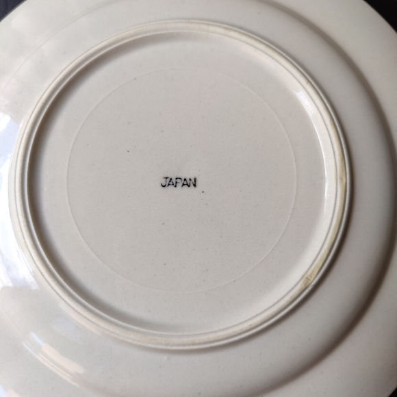 9 inch dinner 🍽️ plate | Blue Willow pattern 🔵⚪ | made in Japan - Picture 3 of 7